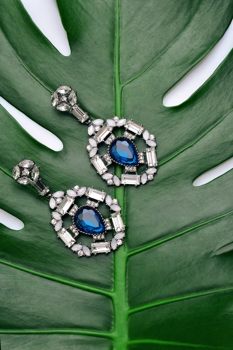 Brinco Gota Zircônia